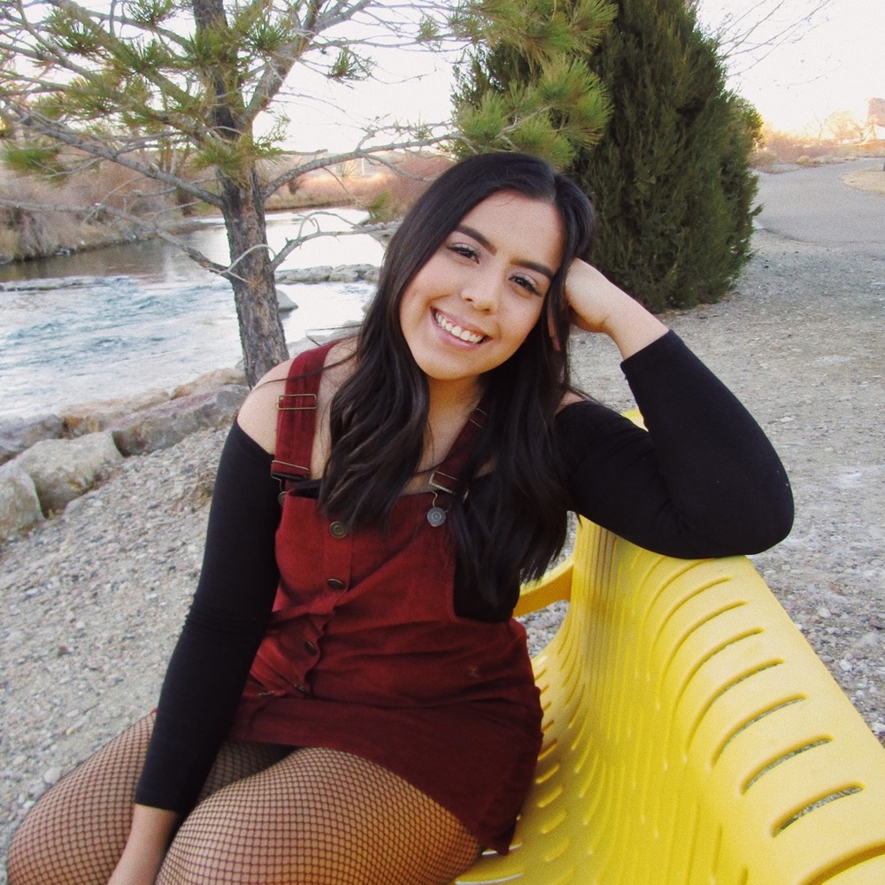 Meet your Posher, Alondra